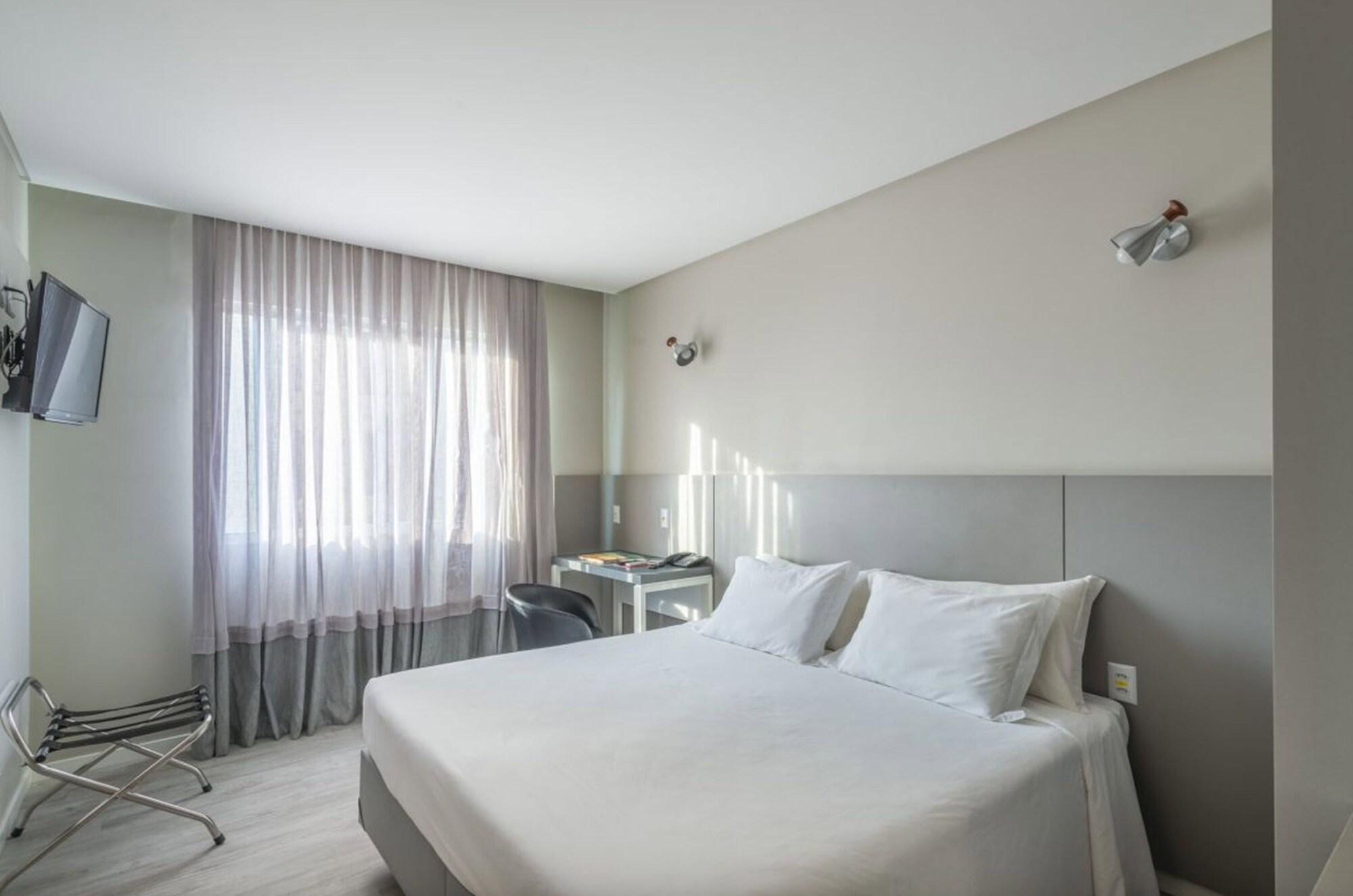 Hotel Melo Balneário Camboriú Buitenkant foto