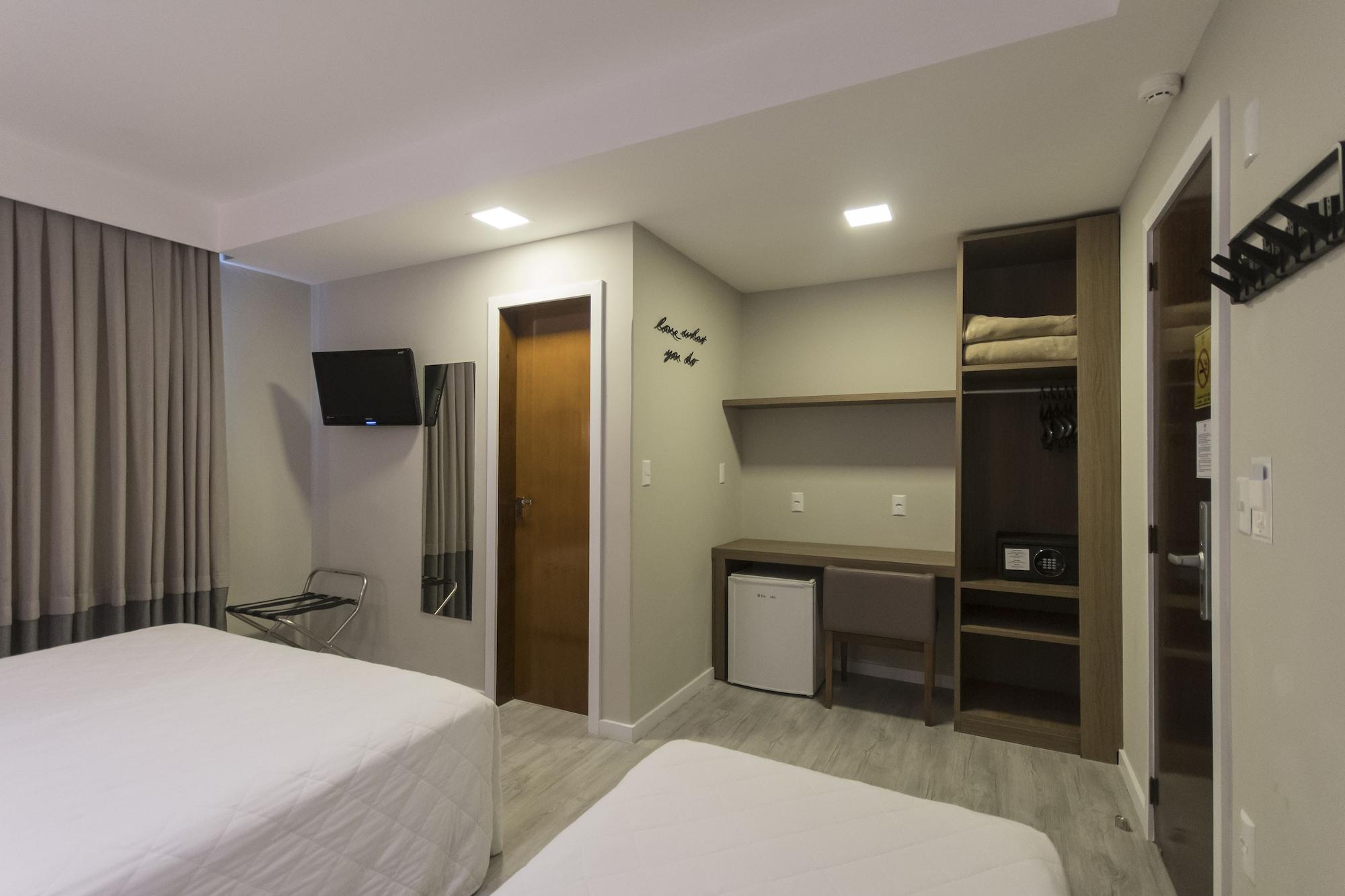 Hotel Melo Balneário Camboriú Buitenkant foto